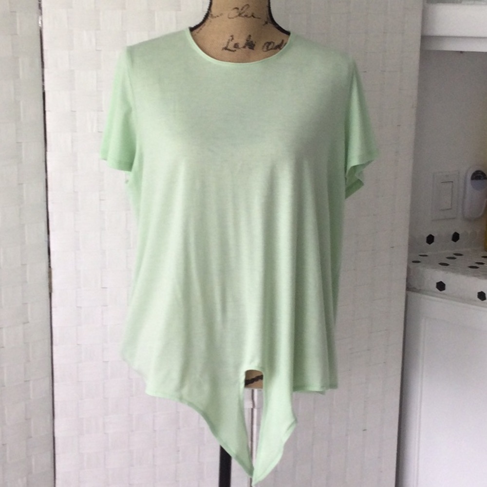 Woman’s Ideology T Shirt that ties in front color light green washable #572 - Picture 1 of 7